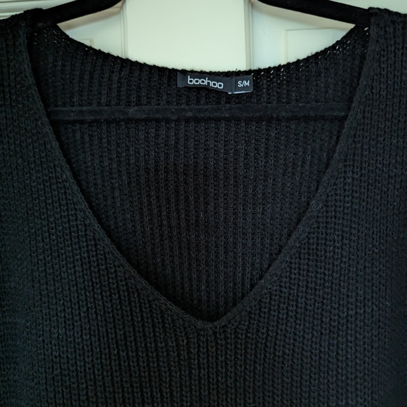 Boohoo Oversized Ribbed Long Sleeve V Neck Sweater NWOT - Picture 3 of 3
